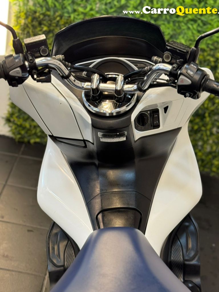 HONDA   PCX 150 SPORT   BRANCO 2022 150 GASOLINA - Loja