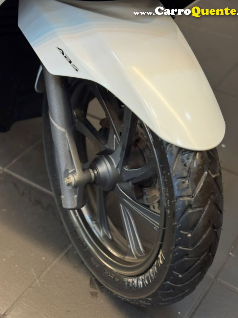 HONDA   PCX 150 SPORT   BRANCO 2022 150 GASOLINA - Loja
