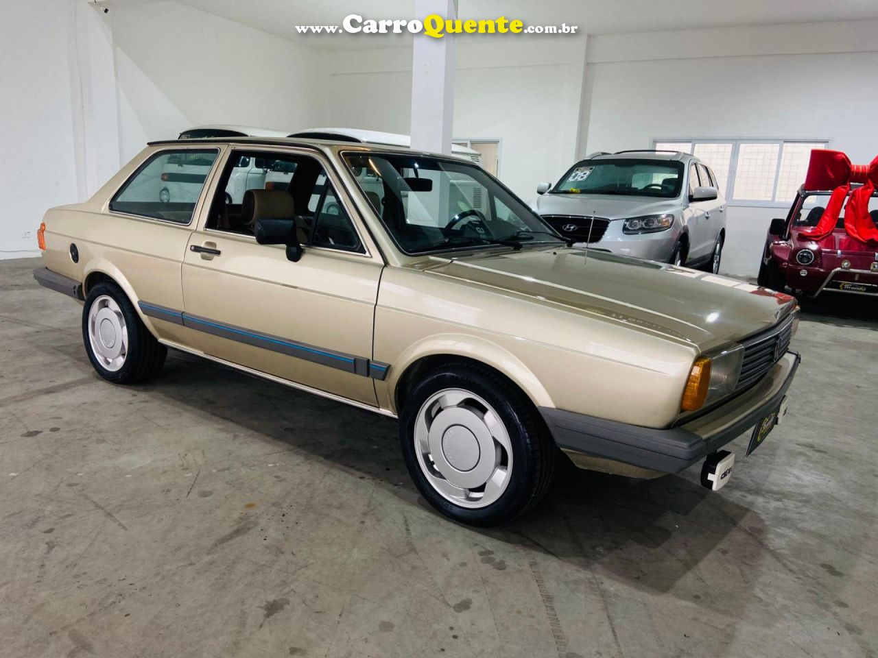 VOLKSWAGEN   VOYAGE LLSPLUSGLSSSPORTSUPER L.ANG   BEGE 1986 1.6 GASOLINA - Loja