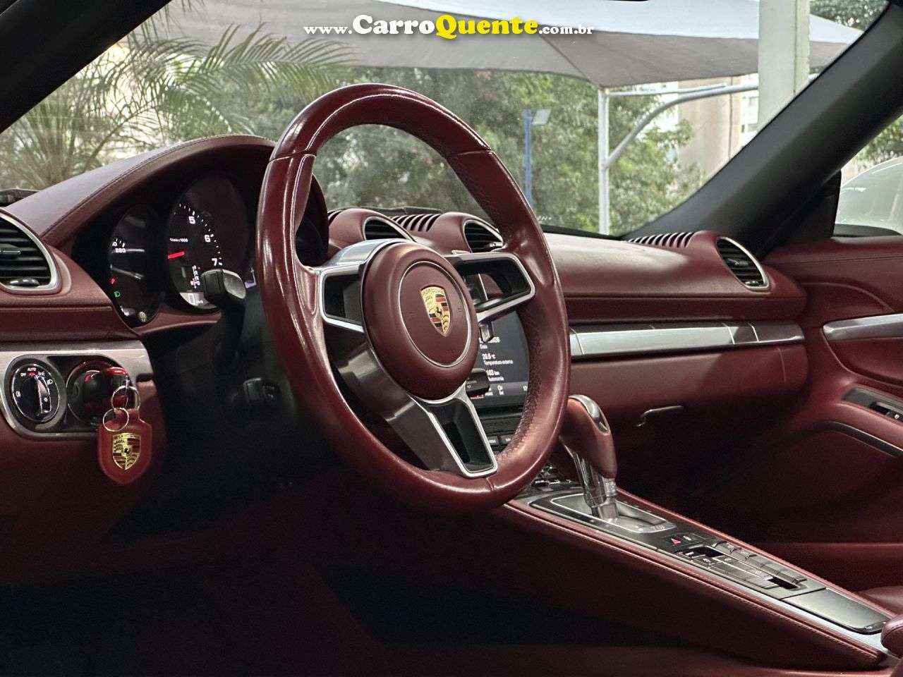 PORSCHE   718 BOXSTER 2.0 300CV   BRANCO 2017 2.0 GASOLINA - Loja