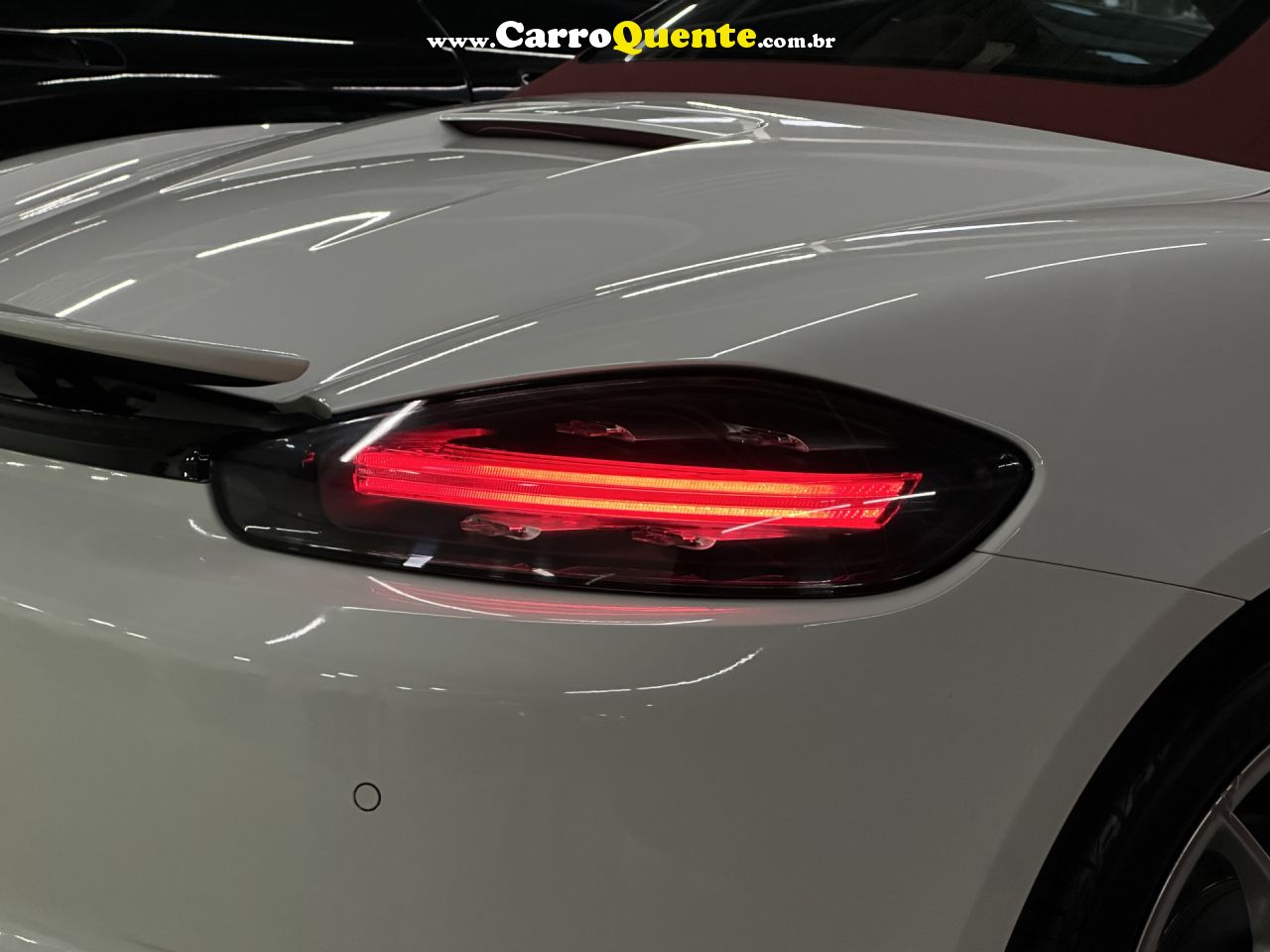 PORSCHE   718 BOXSTER 2.0 300CV   BRANCO 2017 2.0 GASOLINA - Loja