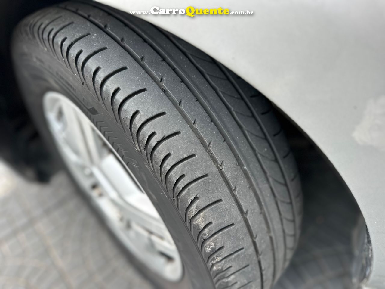 CHEVROLET ONIX 1.0 MPFI JOY 8V 2017 - Loja