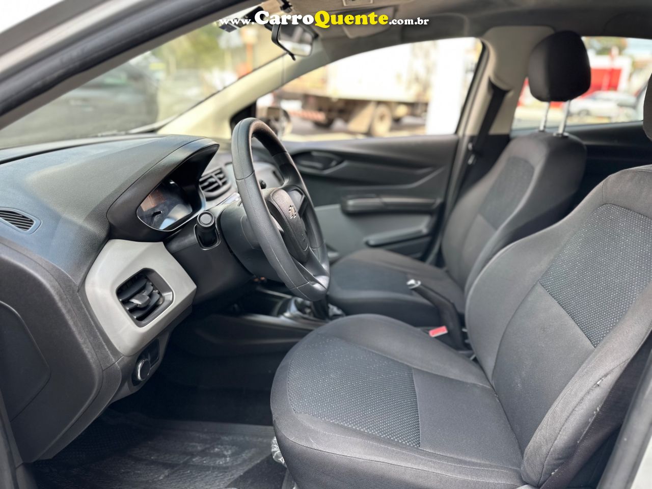 CHEVROLET ONIX 1.0 MPFI JOY 8V 2017 - Loja