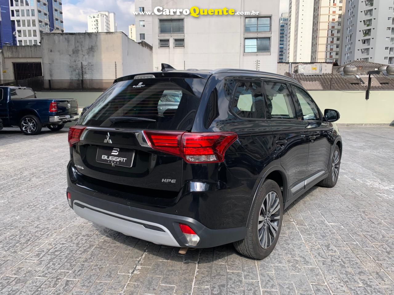 MITSUBISHI   2.0 MIVEC GASOLINA HPE AUTOMÁT   PRETO 2020 2.0 GASOLINA - Loja