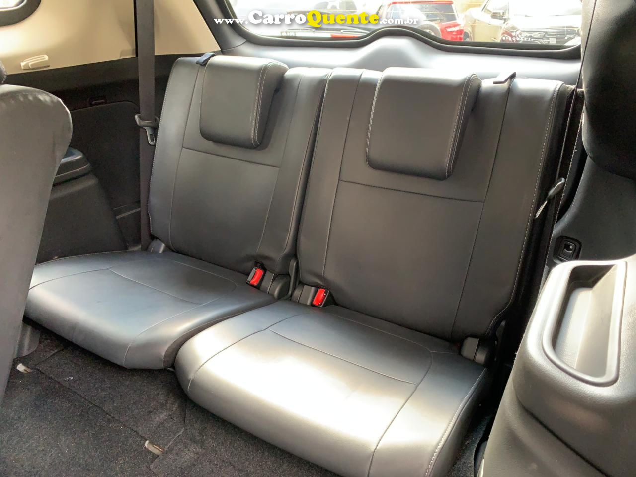 MITSUBISHI   2.0 MIVEC GASOLINA HPE AUTOMÁT   PRETO 2020 2.0 GASOLINA - Loja