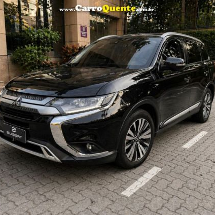 MITSUBISHI   2.0 MIVEC GASOLINA HPE AUTOMÁT   PRETO 2020 2.0 GASOLINA