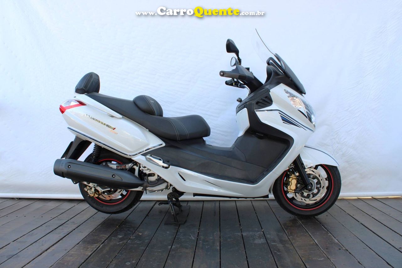 DAFRA MAXSYM 400i 2024 - Loja