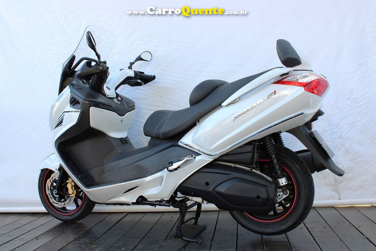 DAFRA MAXSYM 400i 2024 - Loja