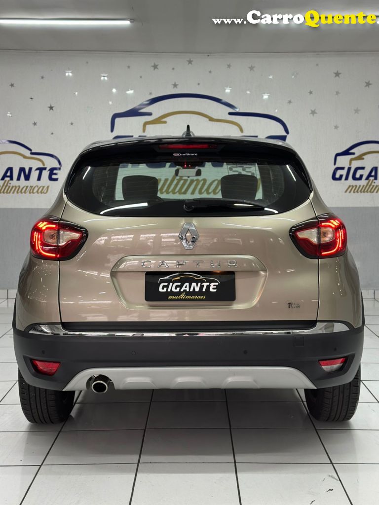 RENAULT   CAPTUR INTENSE 1.3 TB 16V FLEX 5P AUT.   BEGE 2022 1.3 FLEX - Loja