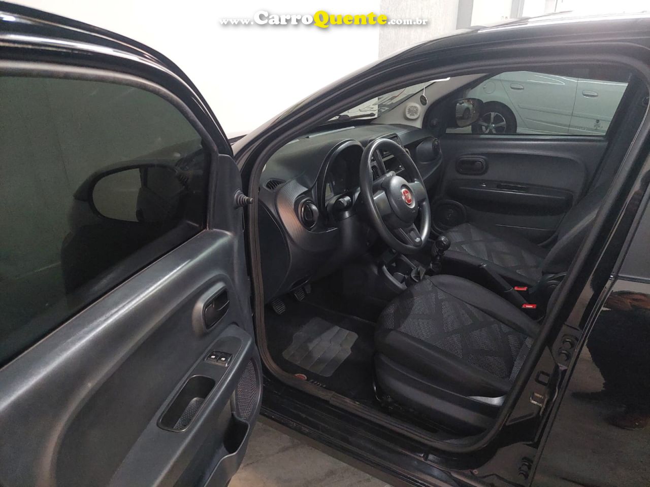 FIAT   MOBI LIKE 1.0 FIRE FLEX 5P.   PRETO 2020 1.0 FLEX - Loja