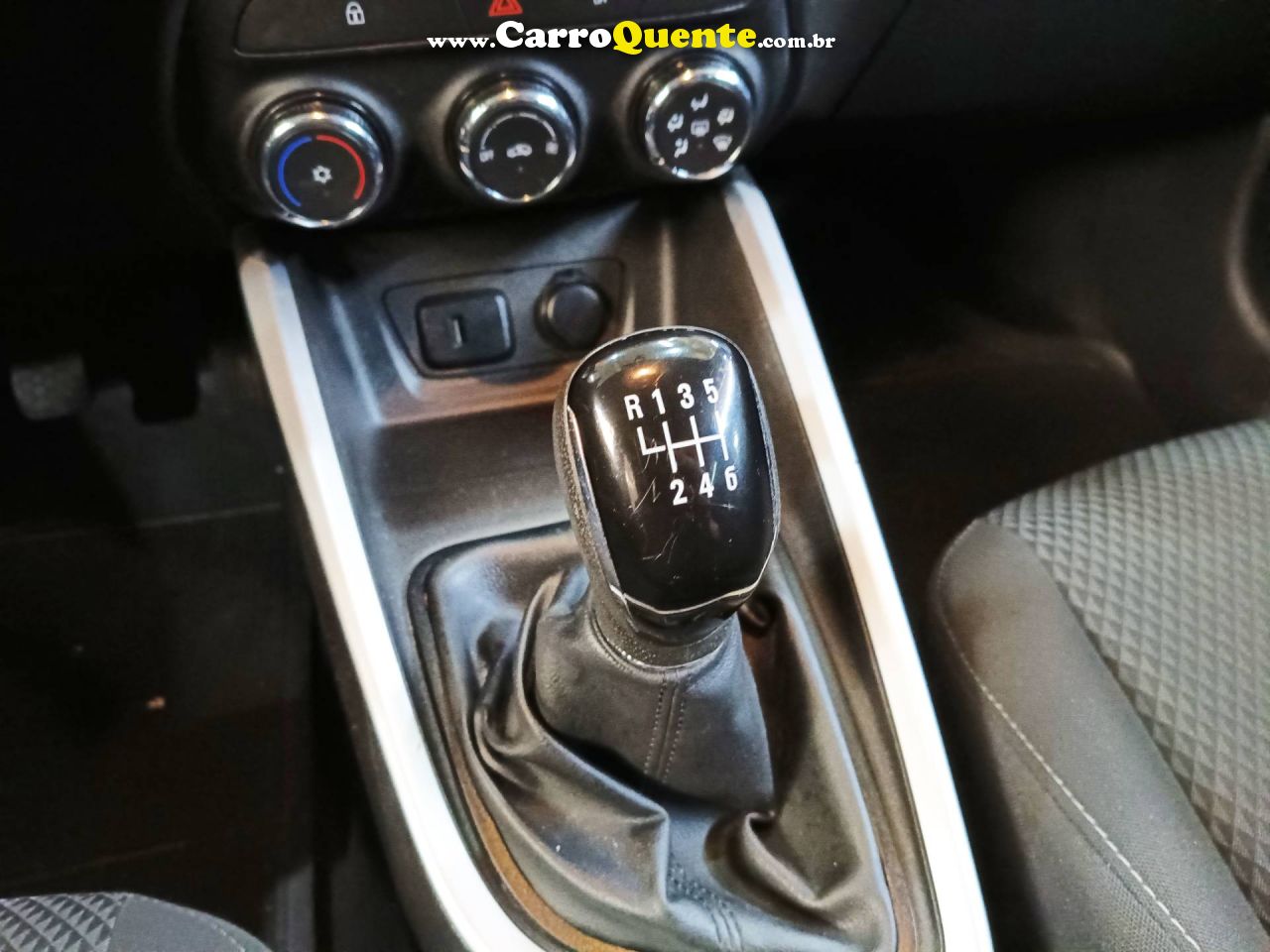 CHEVROLET ONIX 1.0 LT 2021 - Loja