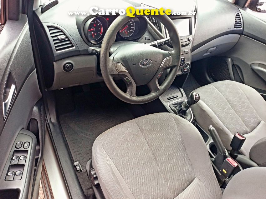 Hyundai HB20S 1.6 COMFORT STYLE 16V FLEX 4P AUTOMÁTICO - Loja