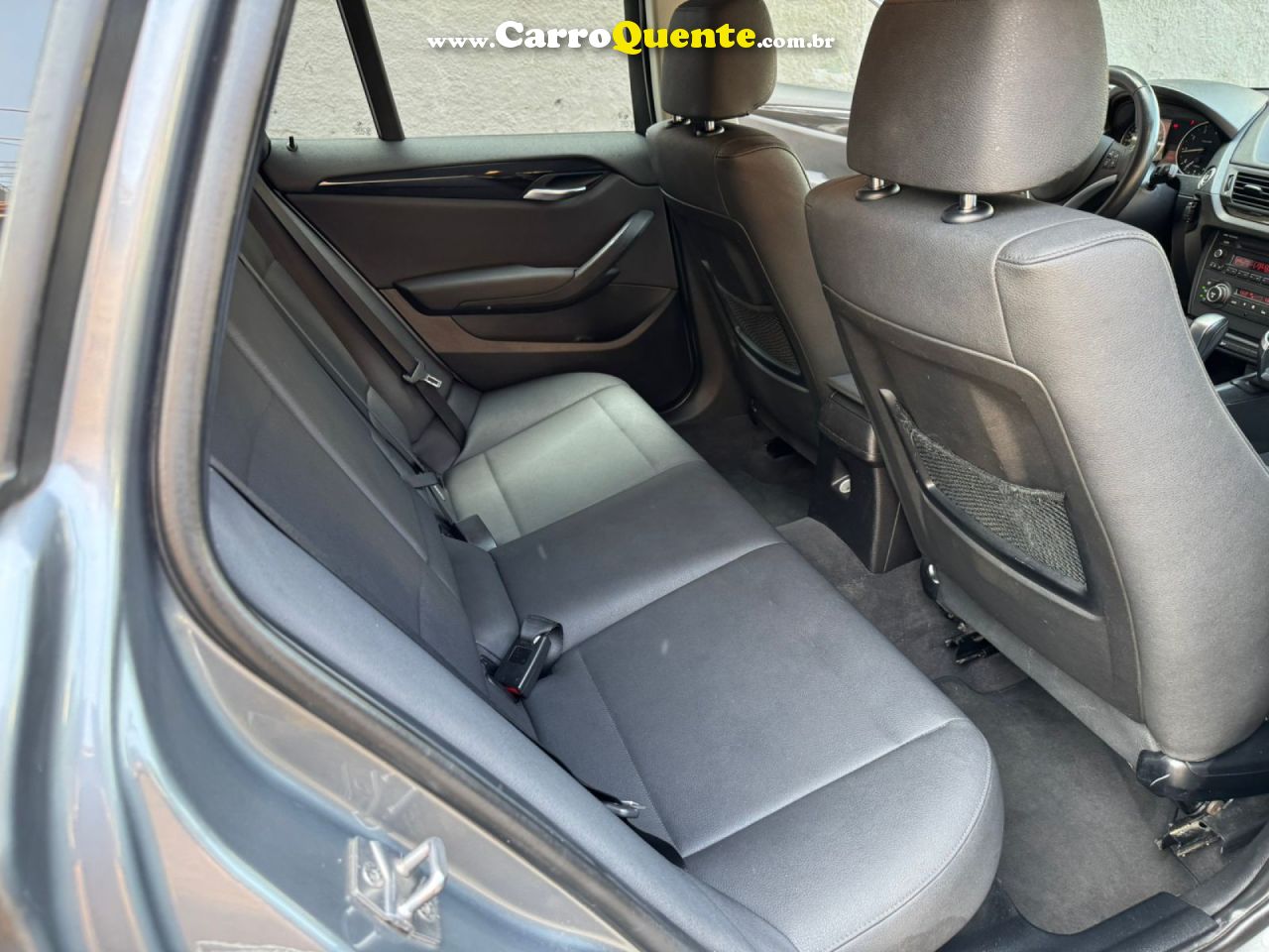 BMW   X1 SDRIVE 18I 2.0 16V 4X2 AUT.   CINZA 2013 2.0 GASOLINA - Loja