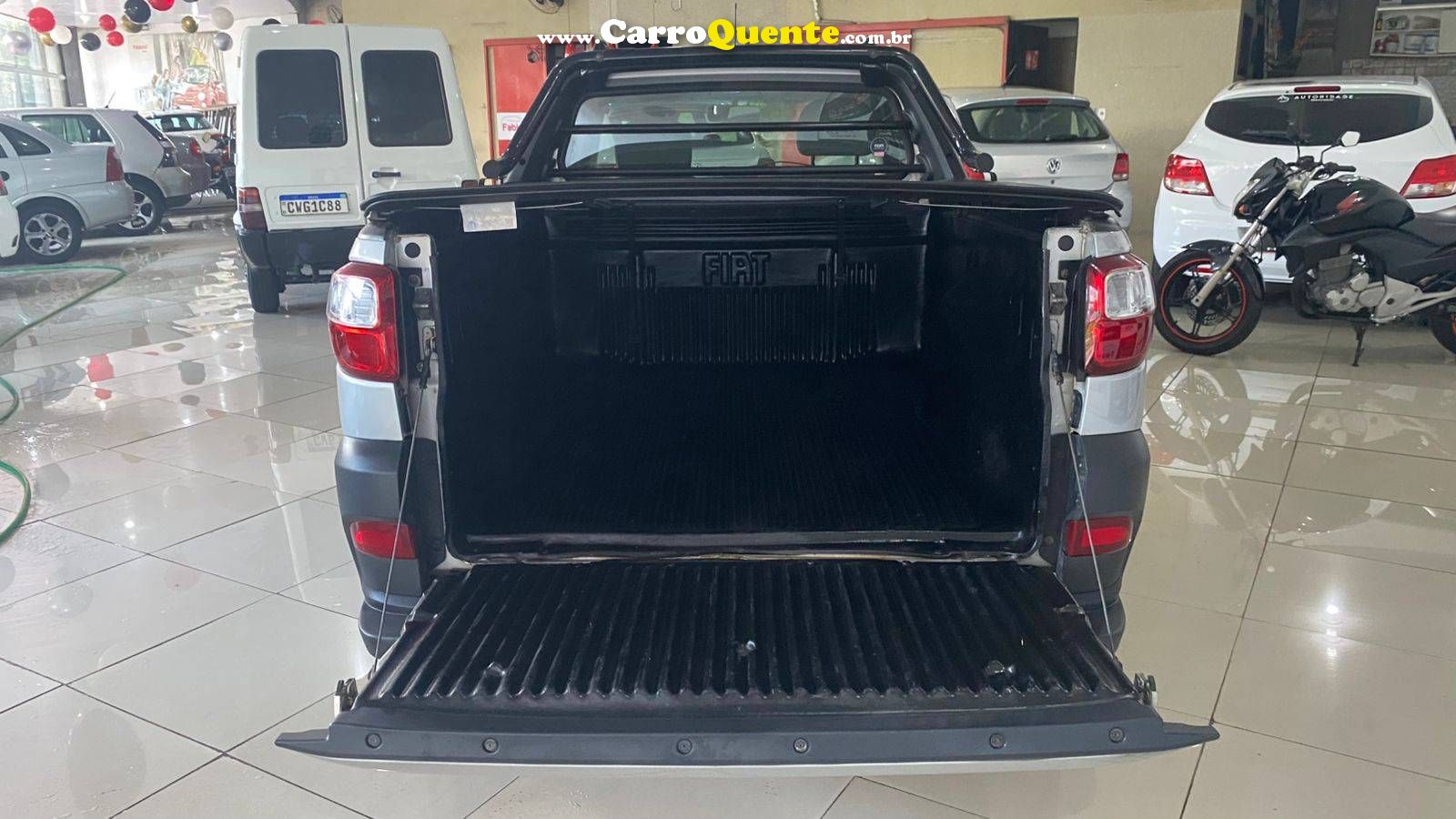 FIAT STRADA 1.4 MPI WORKING CS 8V 2015 - Loja