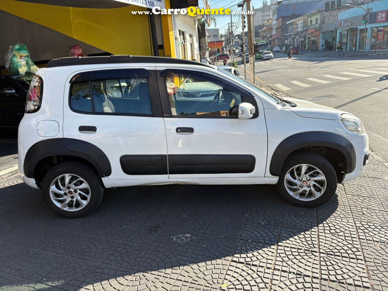 FIAT UNO 1.0 FIREFLY WAY 2016 - Loja