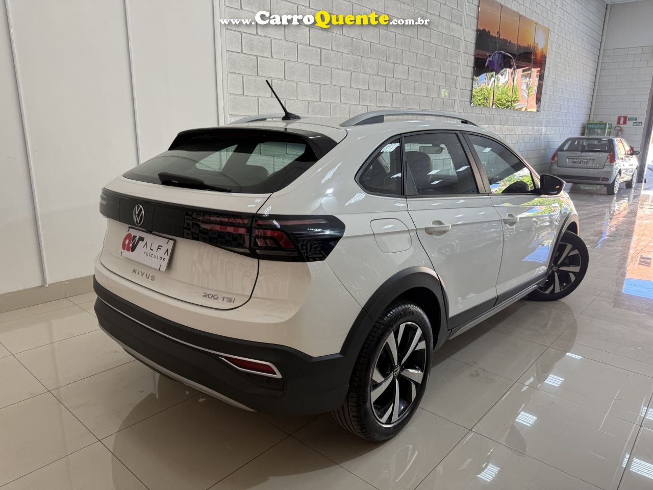VOLKSWAGEN   NIVUS HIGHLINE 1.0 200 TSI FLEX AUT.   BRANCO 2022 1.0 FLEX - Loja