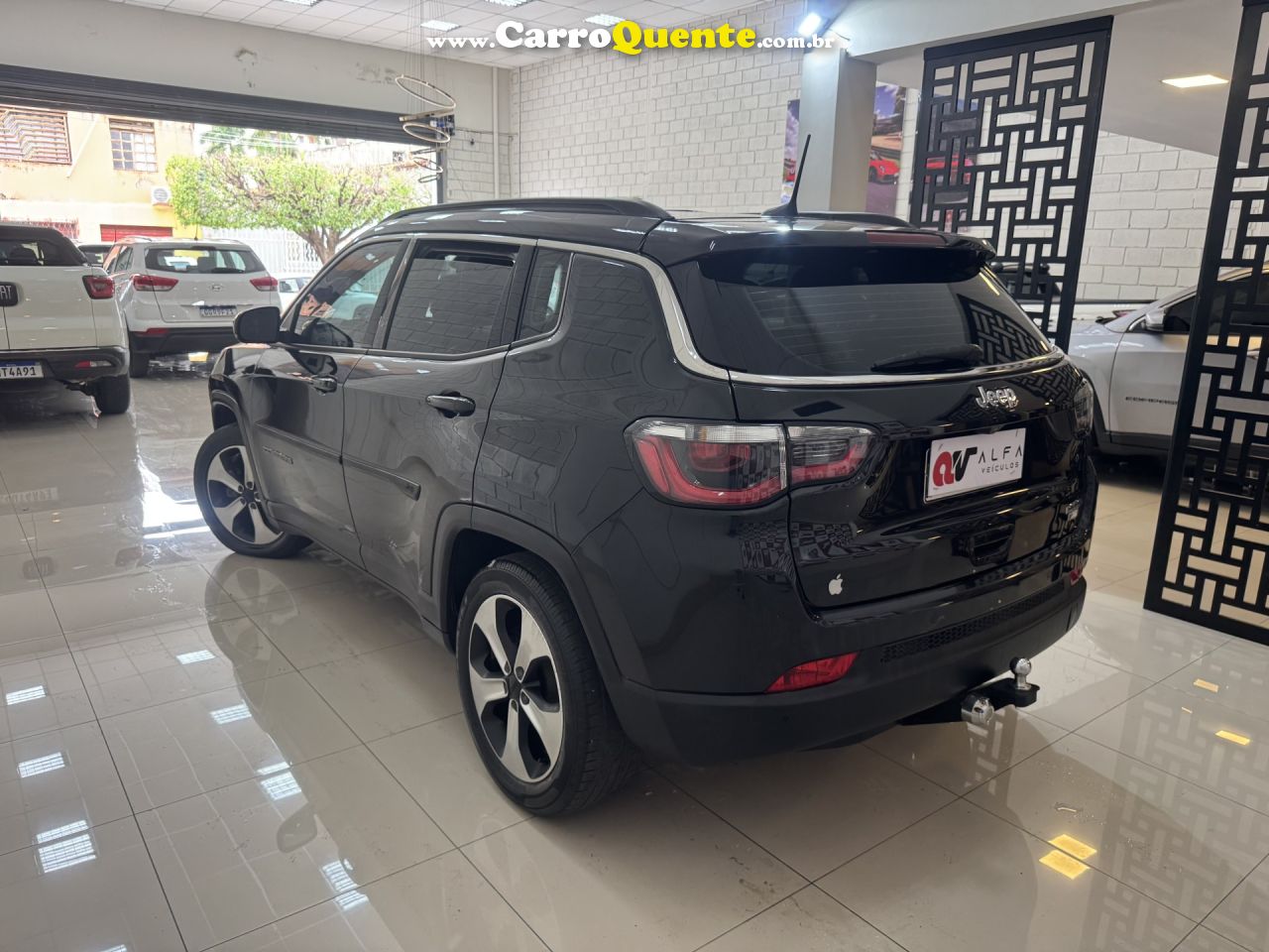 JEEP   COMPASS LONGITUDE 2.0 4X2 FLEX 16V AUT.   PRETO 2018 2.0 FLEX - Loja