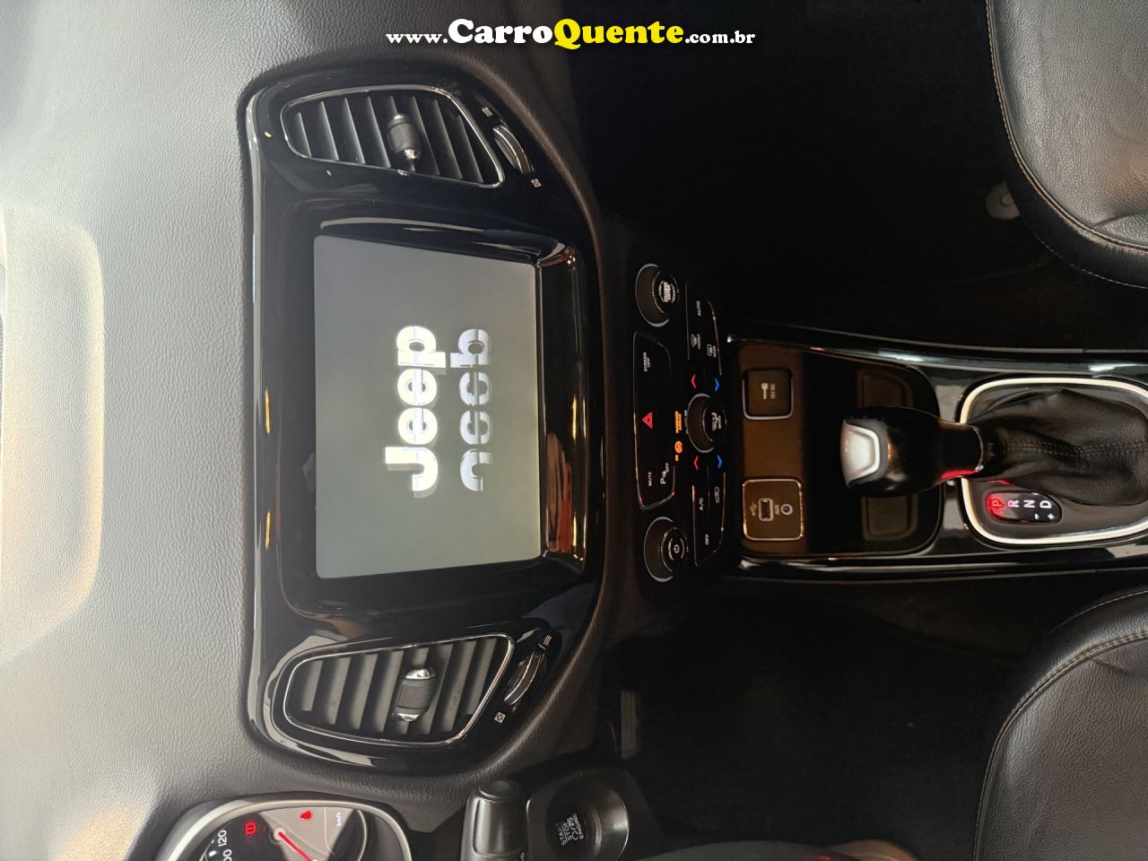 JEEP   COMPASS LIMITED 2.0 4X2 FLEX 16V AUT.   BRANCO 2017 2.0 FLEX - Loja