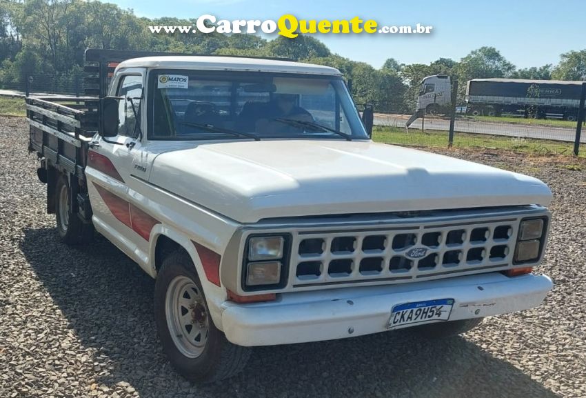 Ford F-1000 3.9 SUPER SÉRIE CS 8V DIESEL 2P MANUAL - Loja