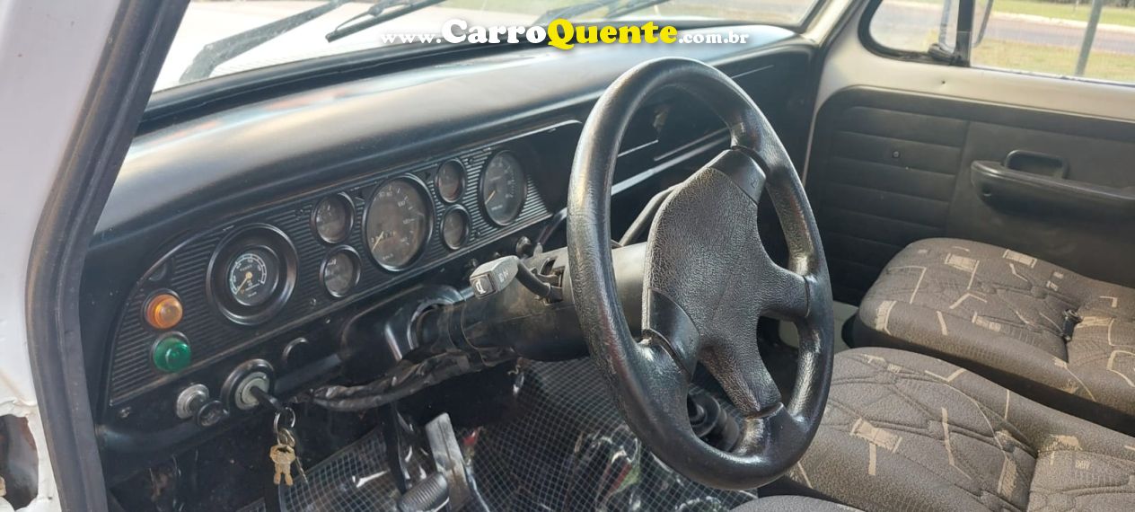 Ford F-1000 3.9 SUPER SÉRIE CS 8V DIESEL 2P MANUAL - Loja