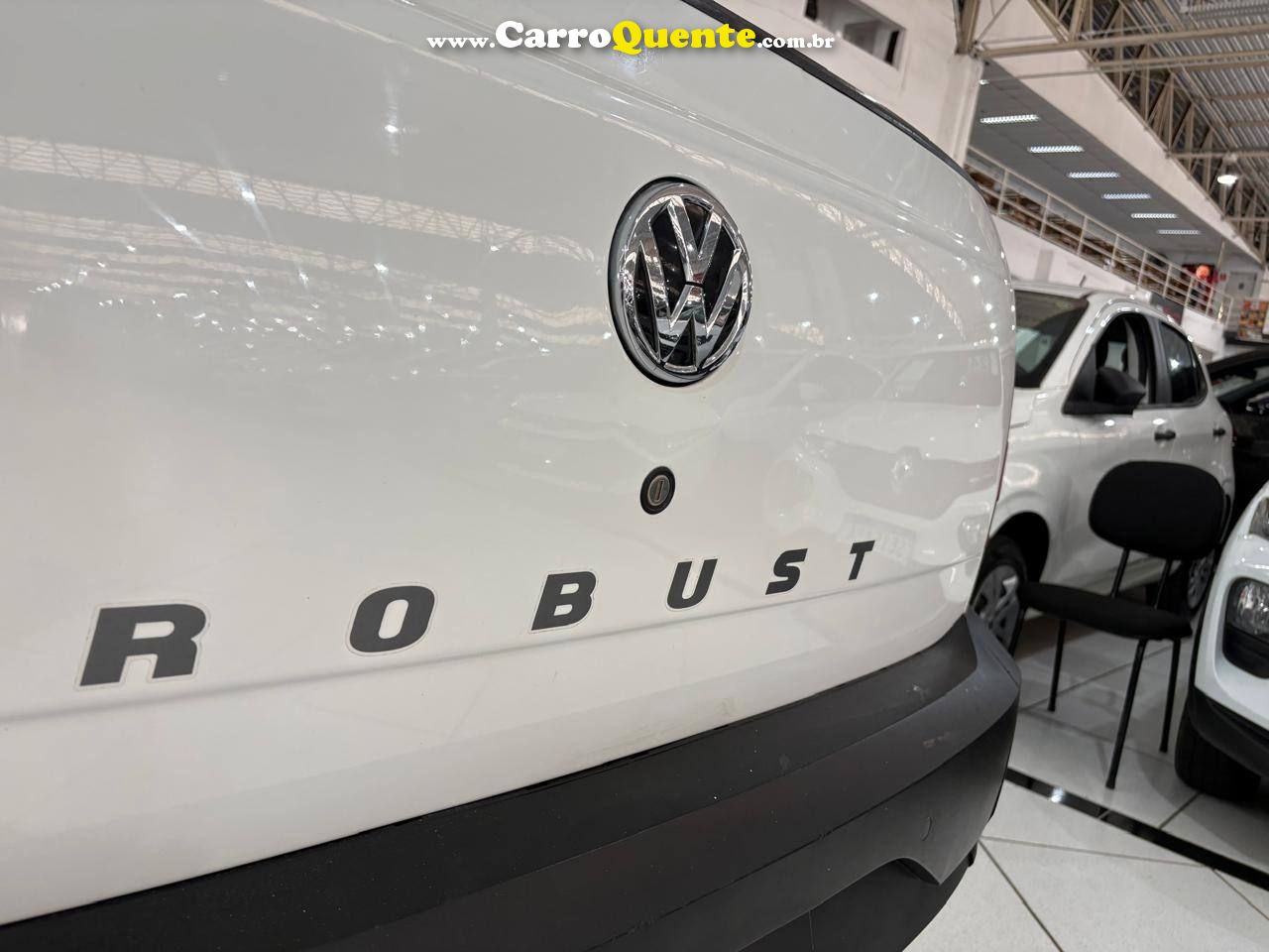 VOLKSWAGEN SAVEIRO 2023 - Loja