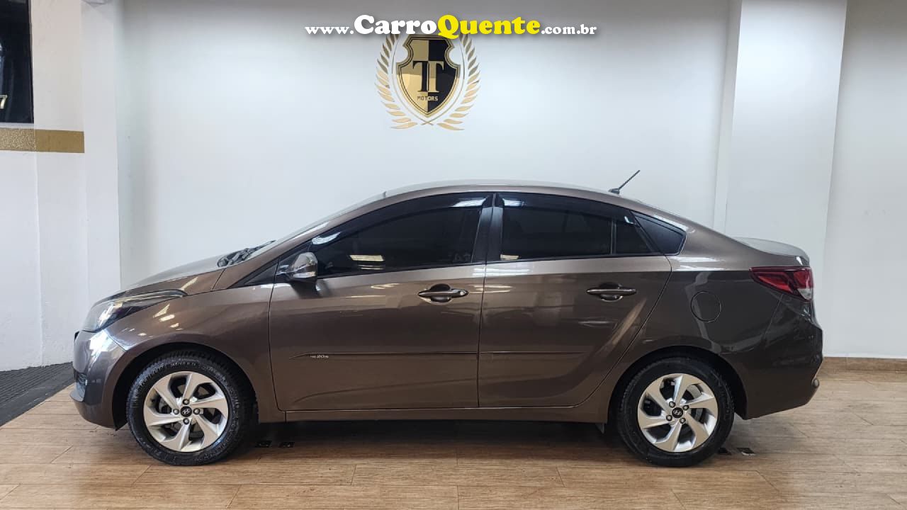 HYUNDAI   HB20S C.STYLEC.PLUS1.6 FLEX 16V AUT. 4P   PRATA 2016 1.6 FLEX - Loja