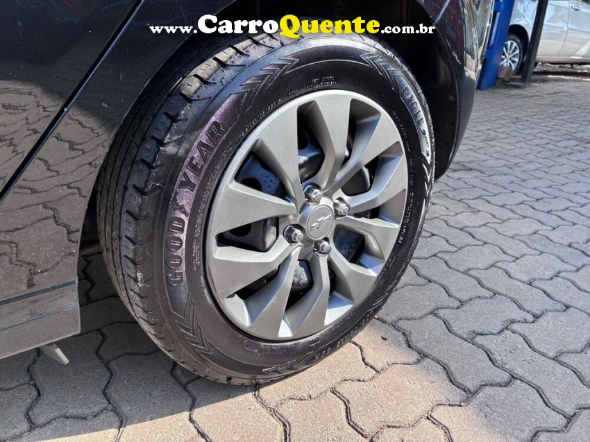Chevrolet ONIX 1.0 JOY 8V HATCH BLACK EDITION FLEX MEC - Loja