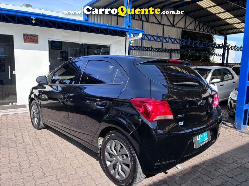 Chevrolet ONIX 1.0 JOY 8V HATCH BLACK EDITION FLEX MEC - Loja