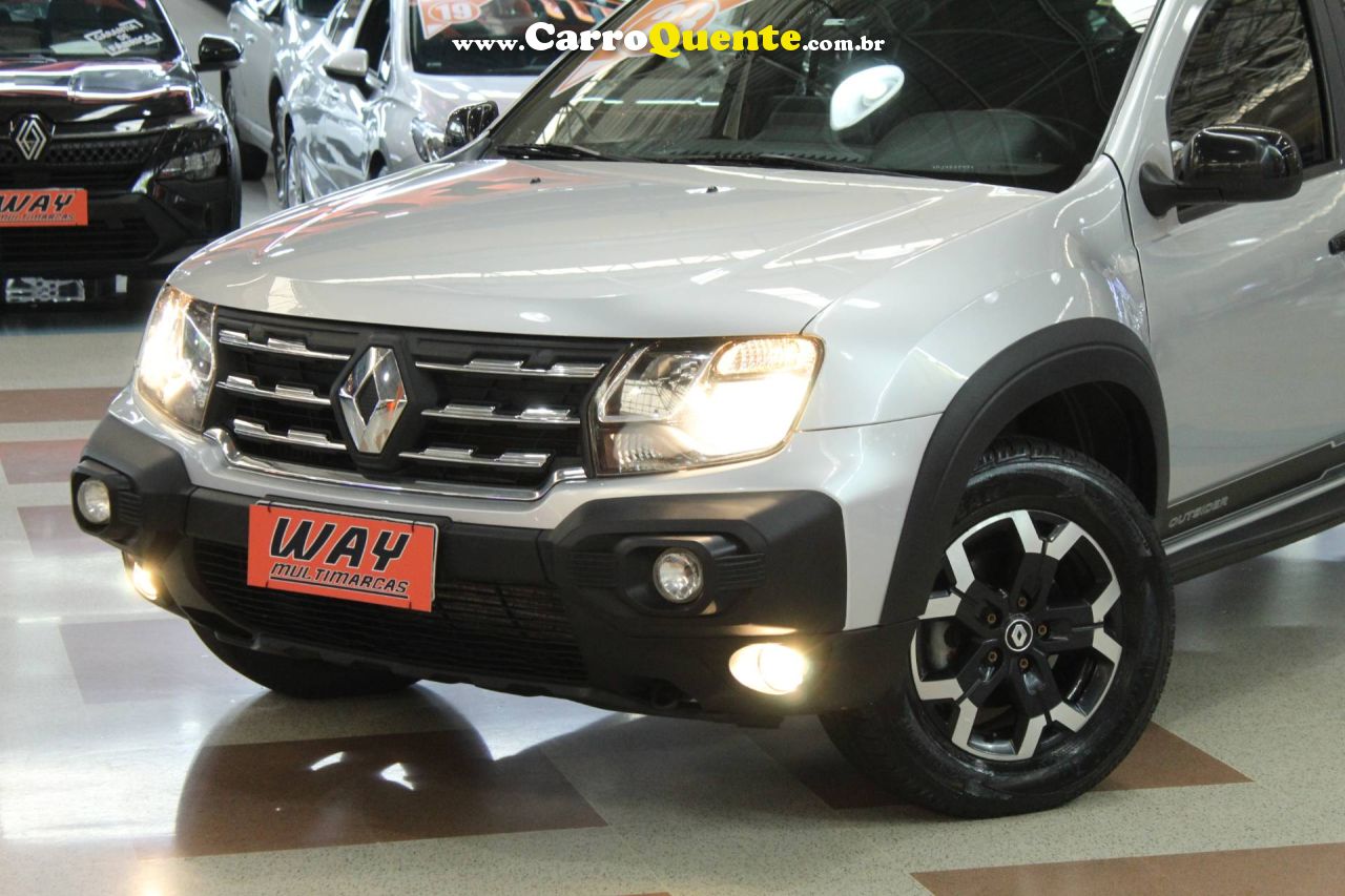 RENAULT OROCH 1.3 TCE OUTSIDER 2023 - Loja