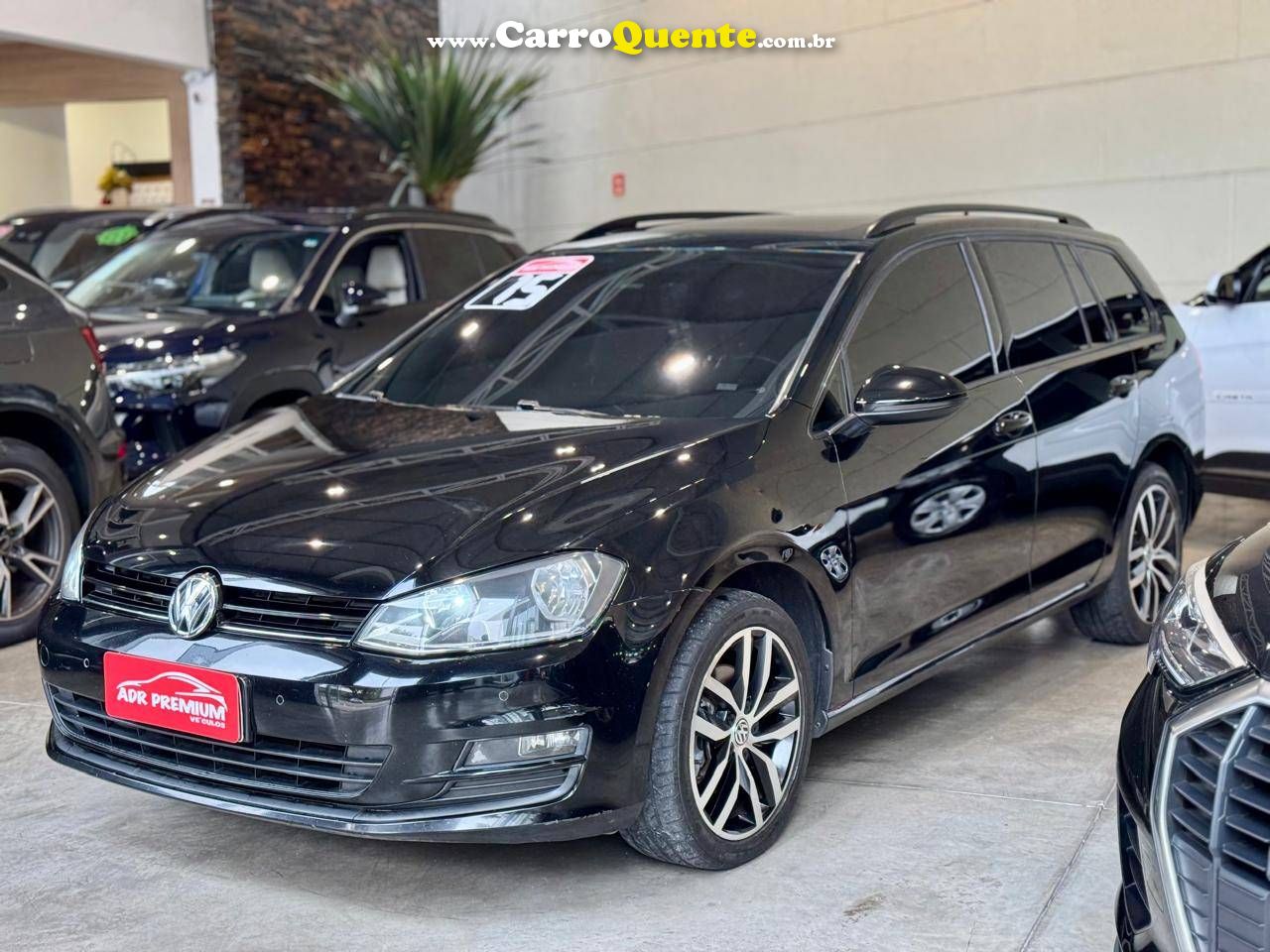 VOLKSWAGEN GOLF 1.4 TSI VARIANT COMFORTLINE 16V TOTAL 2015 - Loja