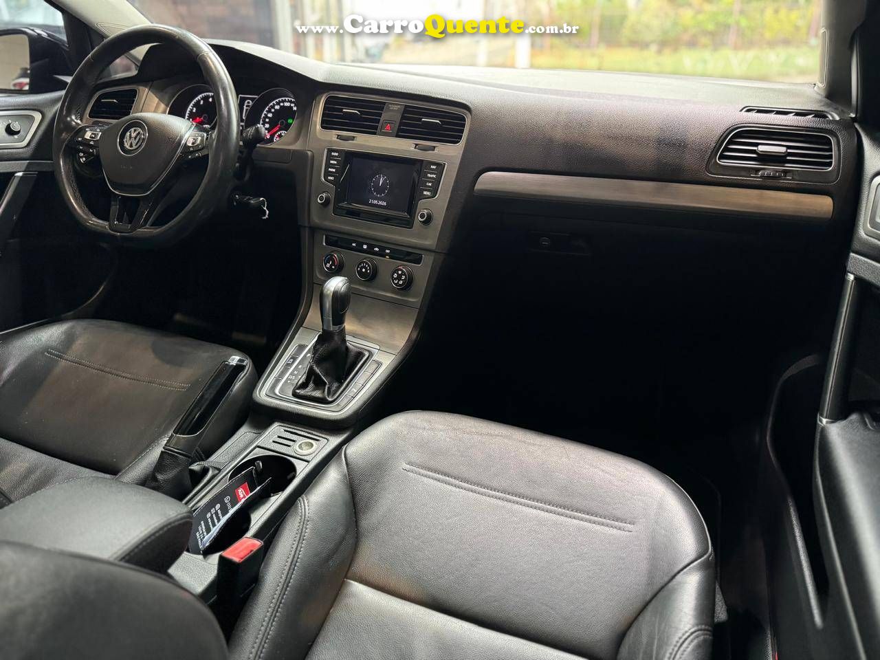 VOLKSWAGEN GOLF 1.4 TSI VARIANT COMFORTLINE 16V TOTAL 2015 - Loja