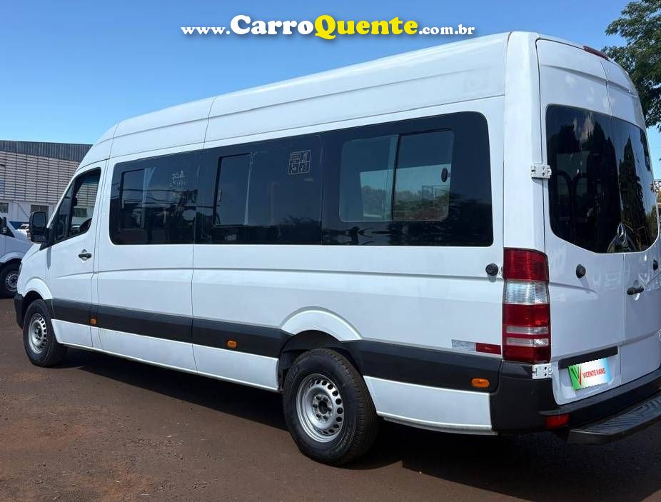 MERCEDES-BENZ SPRINTER 2.2 CDI VAN 415 LONGO 16L 2019 - Loja