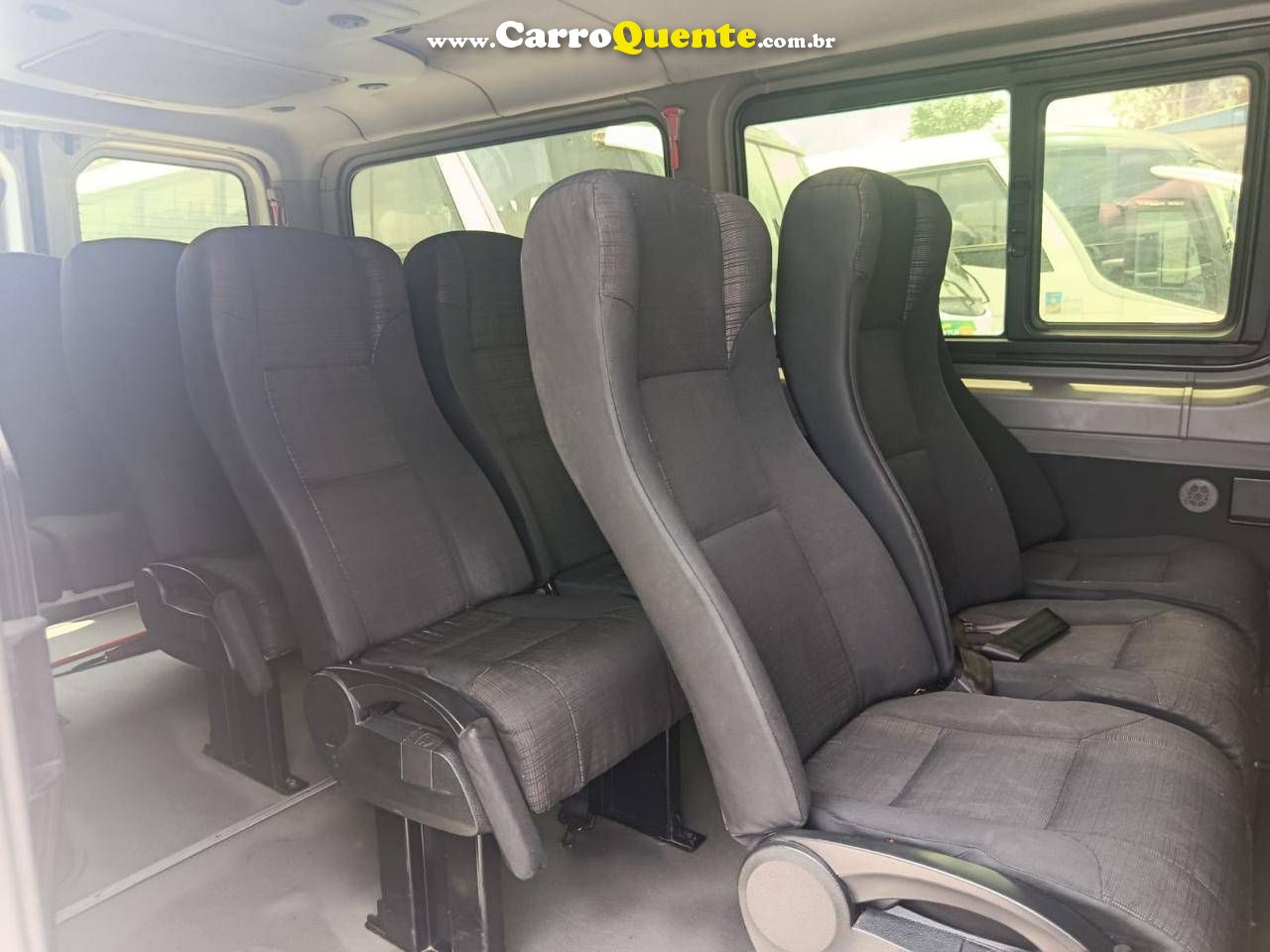 MERCEDES-BENZ SPRINTER 2.2 CDI VAN 415 LONGO 16L 2019 - Loja
