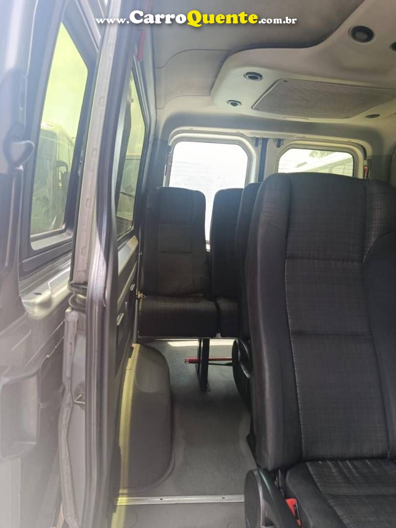 MERCEDES-BENZ SPRINTER 2.2 CDI VAN 415 LONGO 16L 2019 - Loja