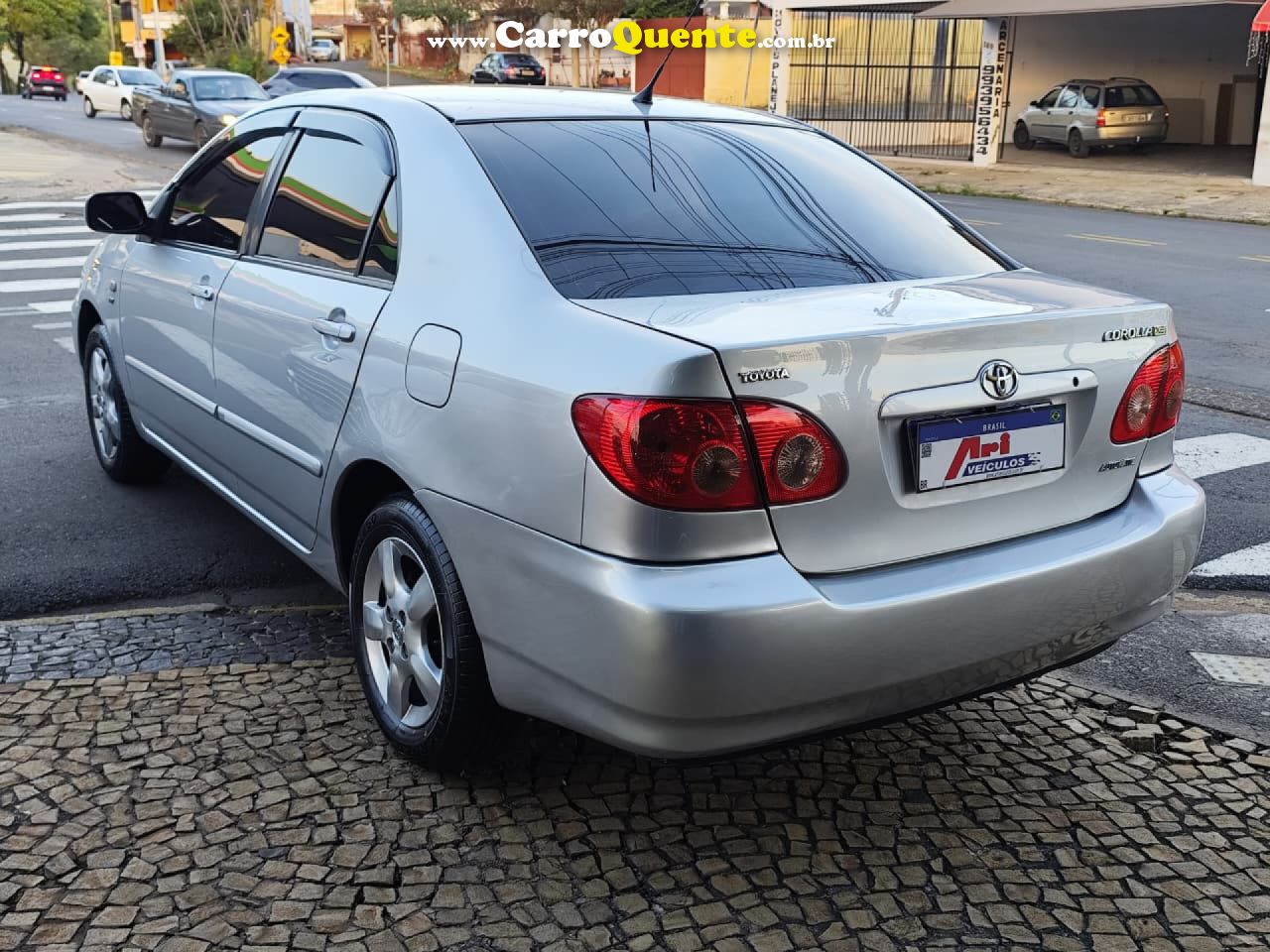 TOYOTA   COROLLA XEI 1.81.8 FLEX 16V AUT.   PRATA 2006 1.9 GASOLINA - Loja