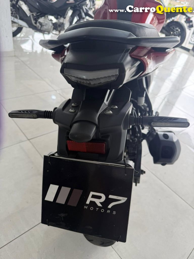 YAMAHA    FZ15 FAZER ABS   VERMELHO 2024 150 FLEX - Loja