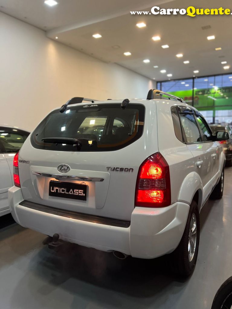 HYUNDAI   TUCSON 2.0 16V FLEX AUT.   BRANCO 2015 2.0 FLEX - Loja
