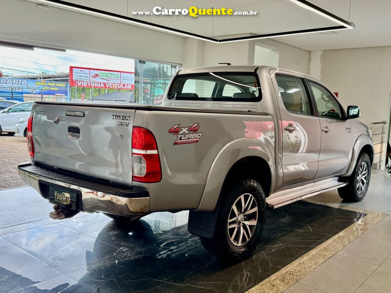 TOYOTA   HILUX CD SRV 4X2 2.7 FLEX 16V AUT.   PRATA 2015 2.7 FLEX - Loja