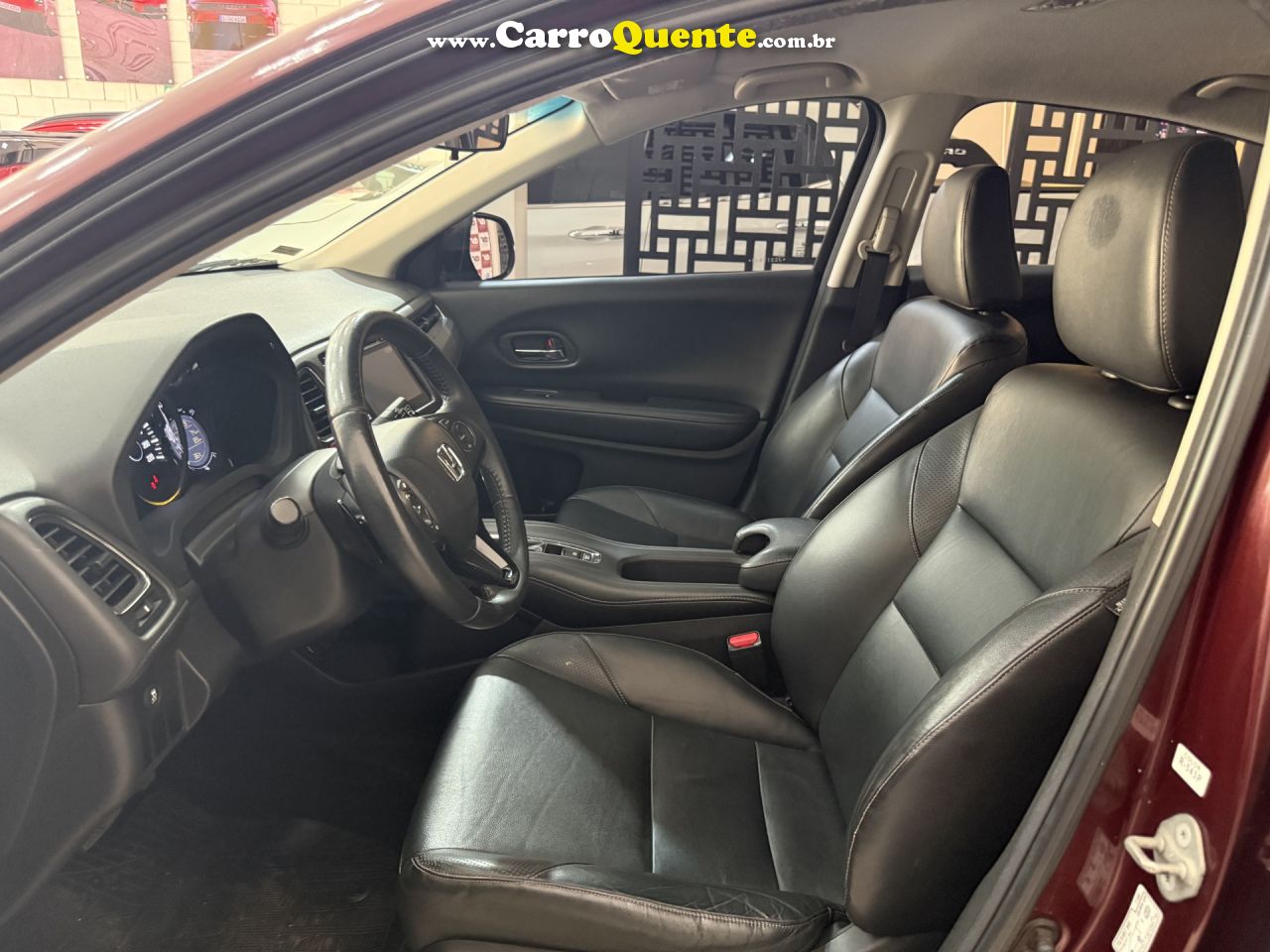 HONDA   HR-V EXL 1.8 FLEXONE 16V 5P AUT.   VINHO 2018 1.8 GASOLINA - Loja