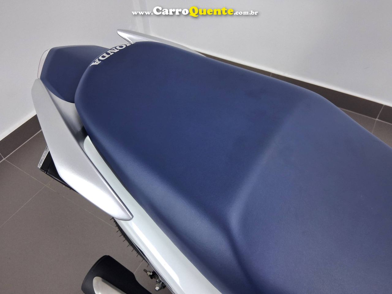 HONDA BIZ 125i 2023 - Loja