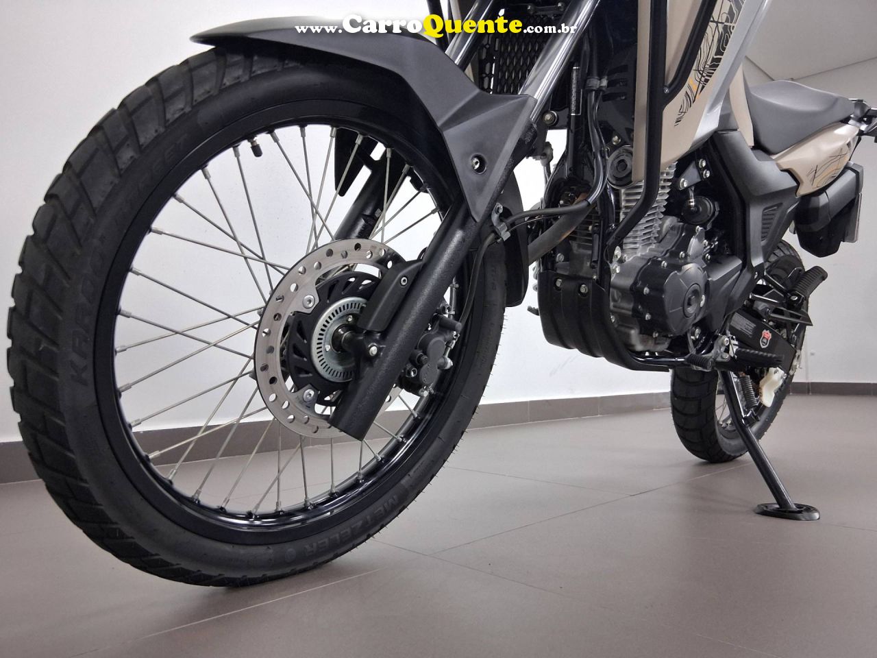 HONDA XRE 300 SAHARA ADVENTURE 2025 - Loja