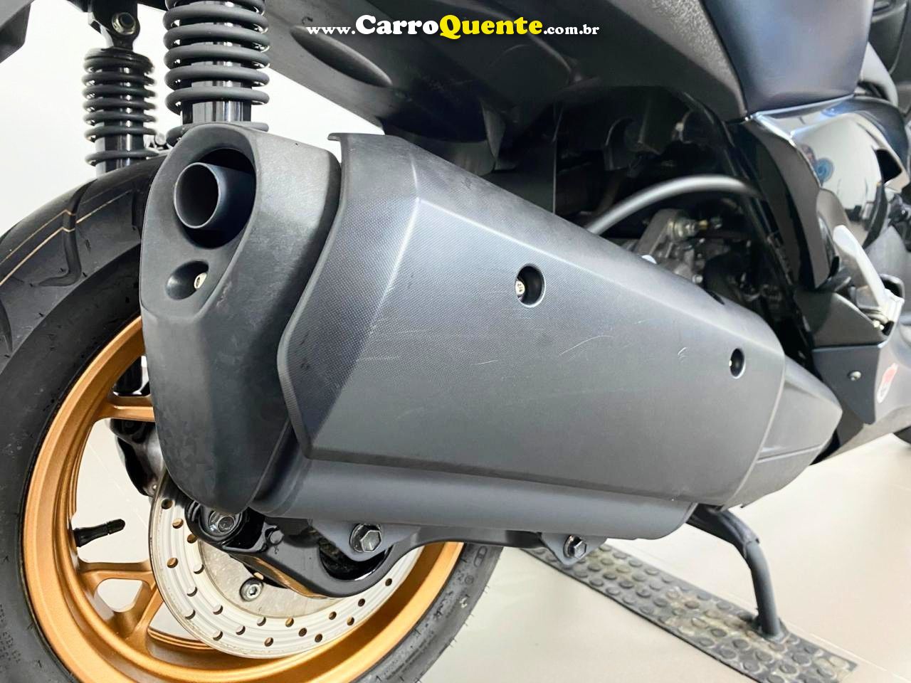 YAMAHA XMAX ABS 2024 - Loja