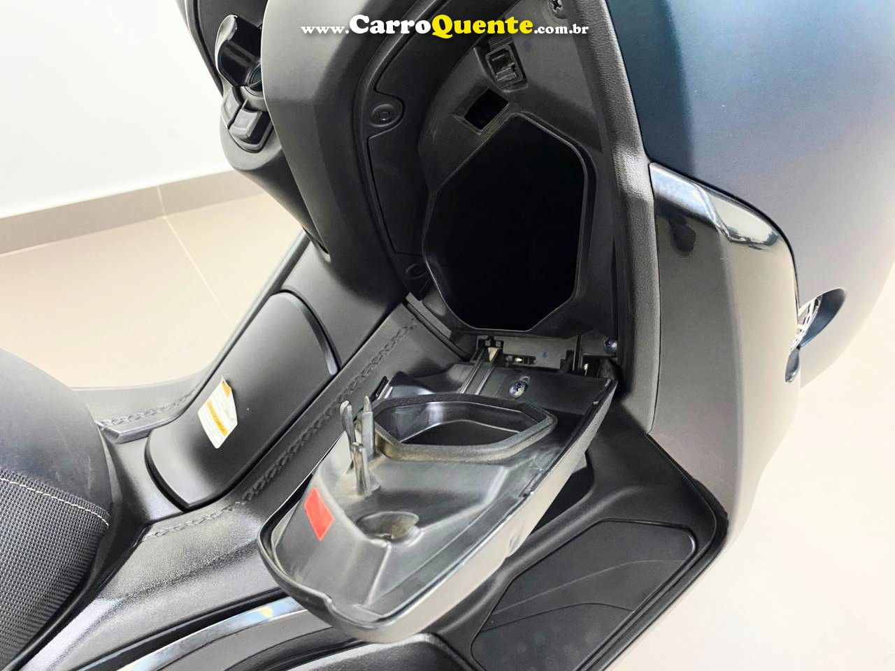 YAMAHA XMAX ABS 2024 - Loja