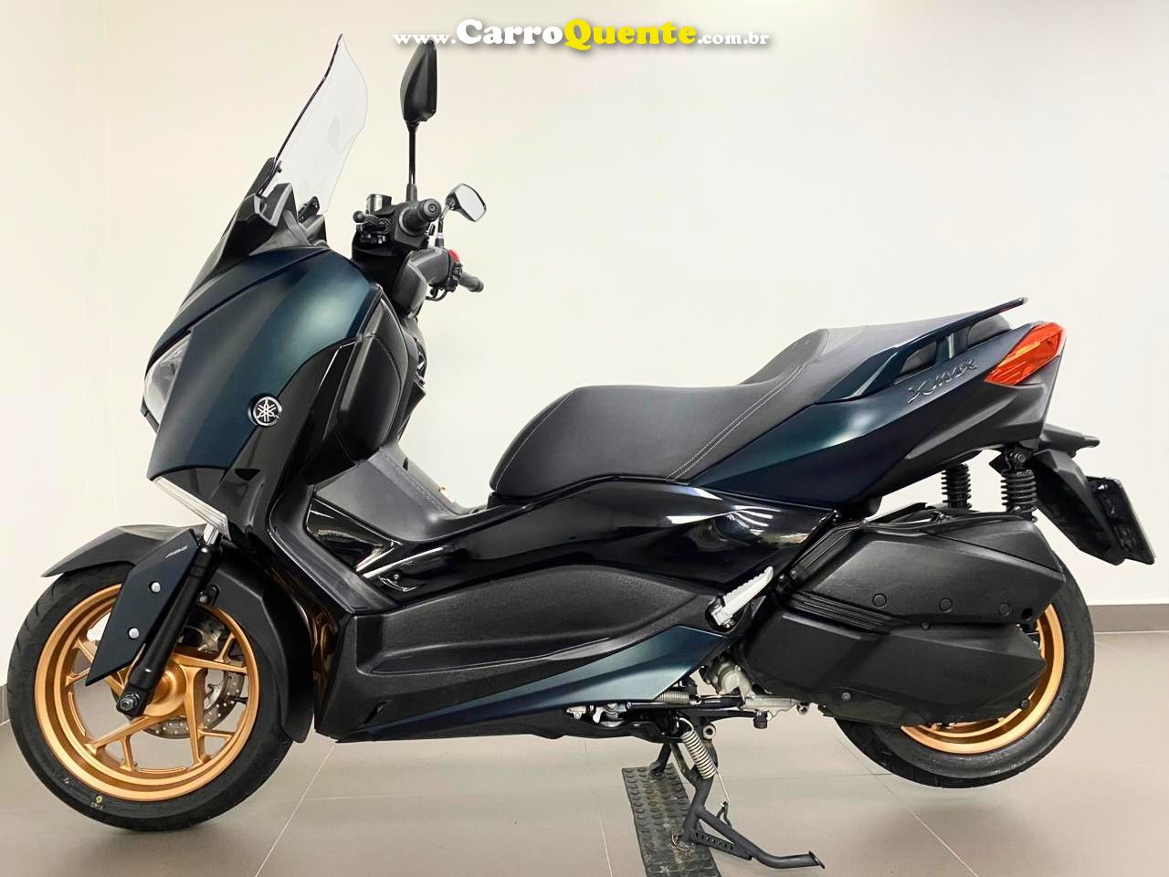 YAMAHA XMAX ABS 2024 - Loja