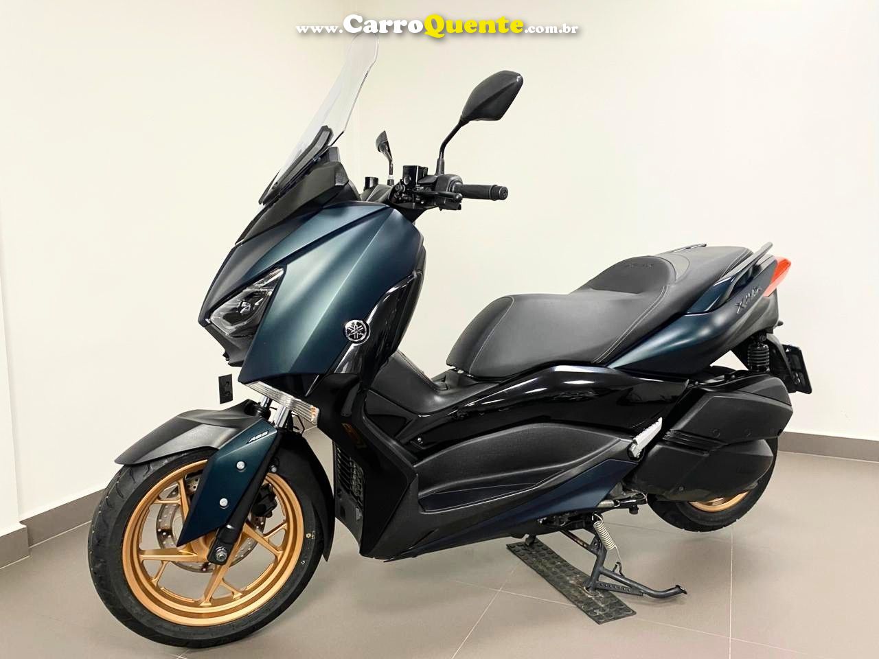 YAMAHA XMAX ABS 2024 - Loja