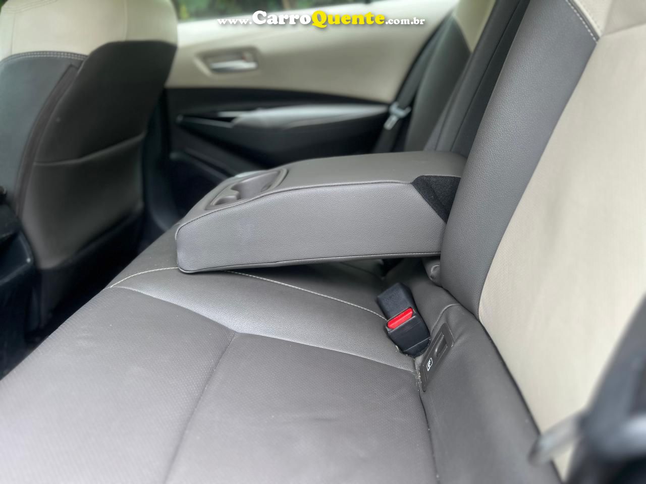 TOYOTA   ALTIS HIBRID PREMIUM   PRETO 2023 1.8 GASOLINA E ELÉTRICO - Loja