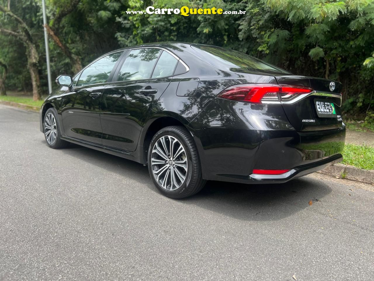 TOYOTA   ALTIS HIBRID PREMIUM   PRETO 2023 1.8 GASOLINA E ELÉTRICO - Loja