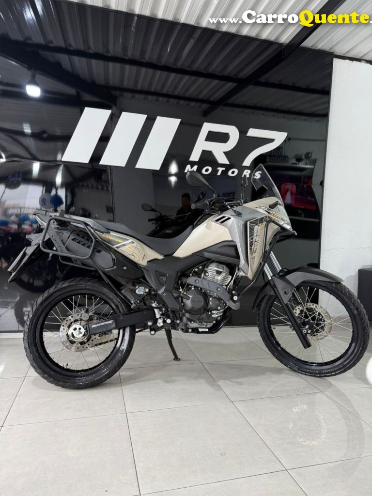 HONDA   XRE 300 SAHARA ADV   BEGE 2024 300 FLEX - Loja