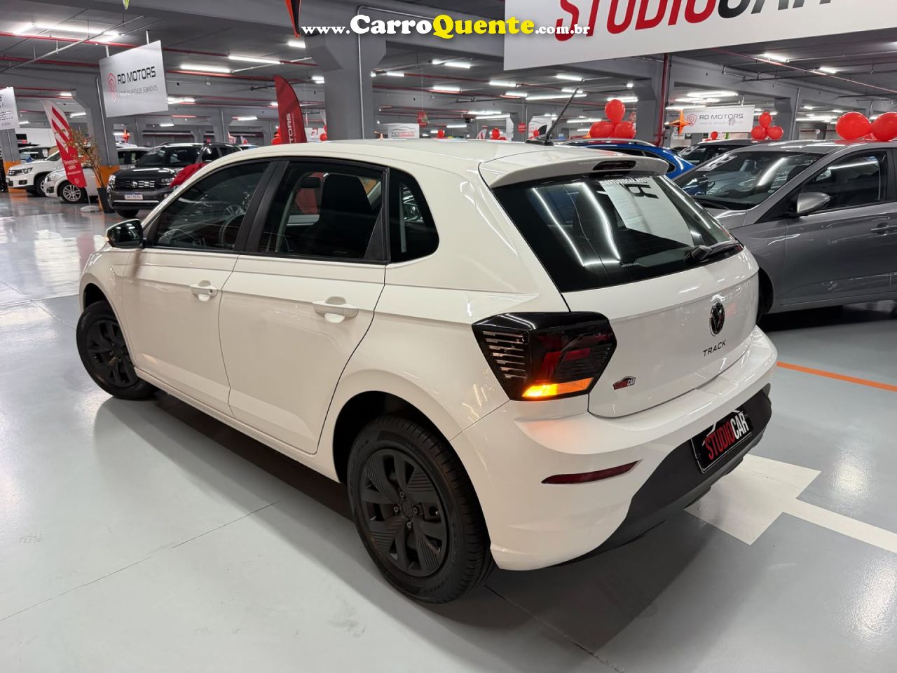 VOLKSWAGEN   POLO TRACK 1.0 FLEX 12V 5P   BRANCO 2025 1.0 FLEX - Loja