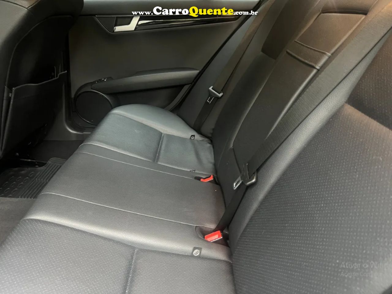 MERCEDES-BENZ   C 180 TURBO   CINZA 2013 1.6 GASOLINA - Loja